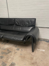 Load image into Gallery viewer, DE SEDE DS-2011 Black Leather 2 Seater Sofa - RENTAL
