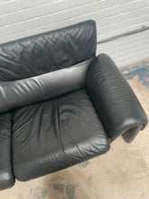 Load image into Gallery viewer, DE SEDE DS-2011 Black Leather 2 Seater Sofa - RENTAL
